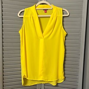 VINCE CAMUTO  Canary Yellow Sleeveless Pullover Blouse, V-Neck, Size S